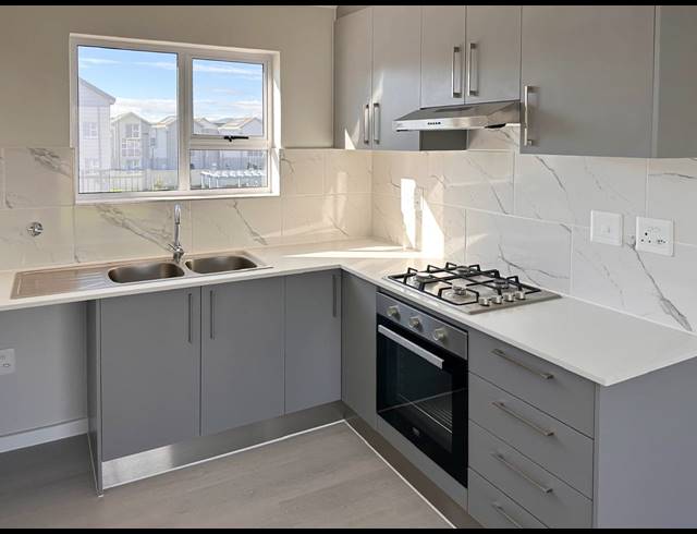 3 BEDROOM APARTMENT TO LET IN SUNNINGDALE